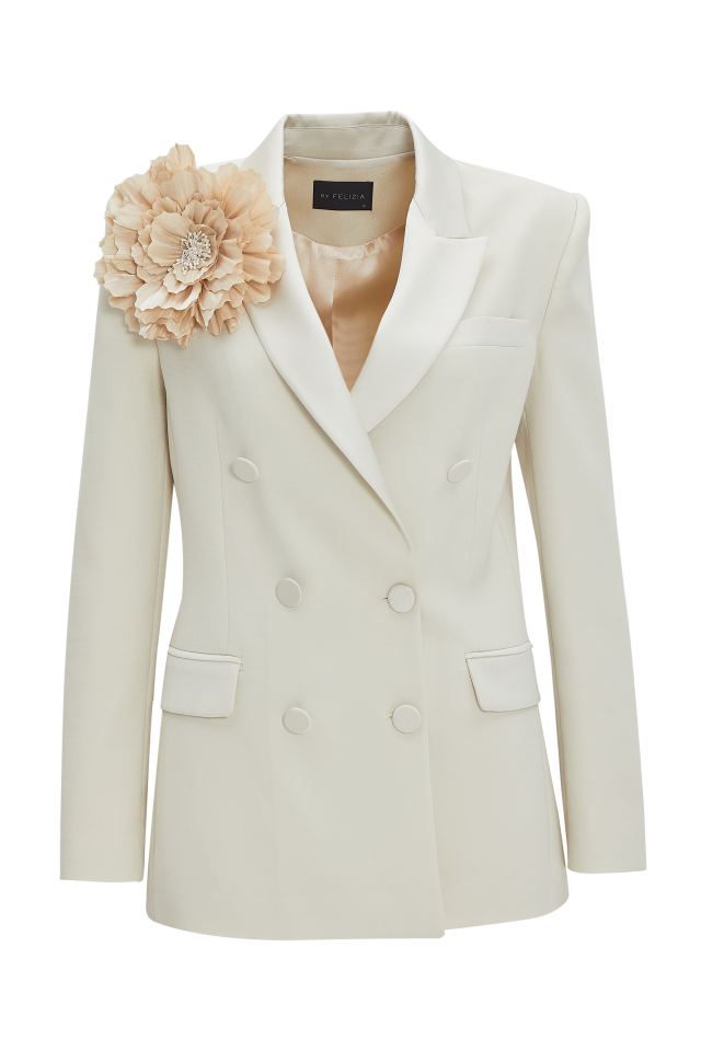 Tuxedo Suit Jacket in Ecru