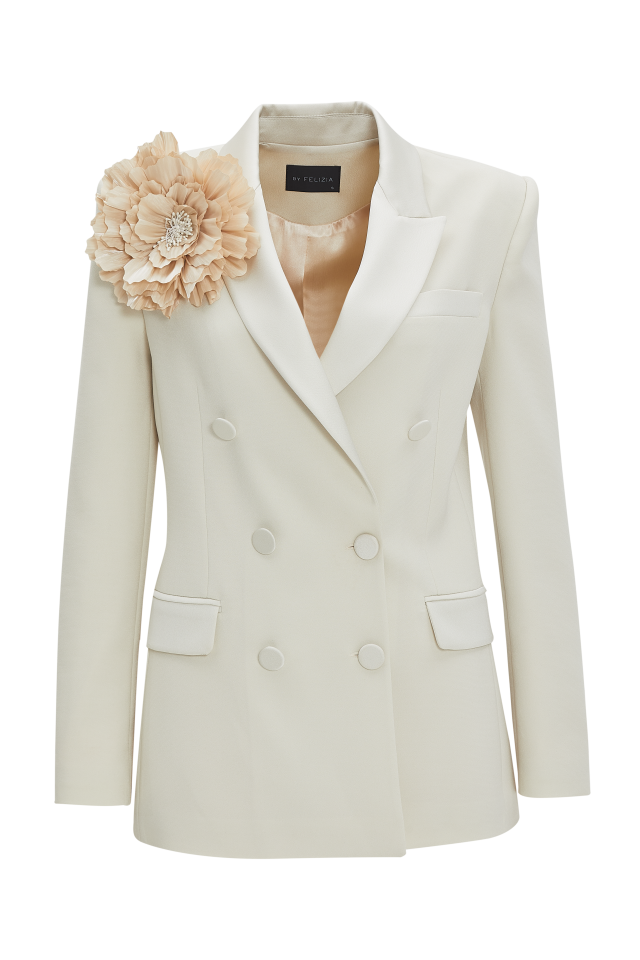 Tuxedo Suit Jacket in Ecru