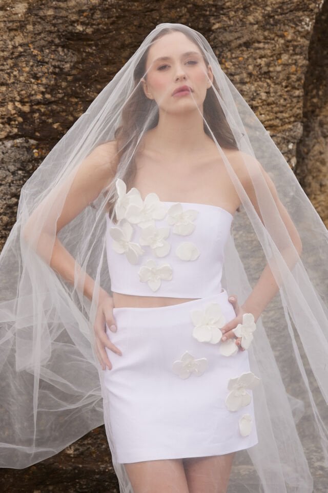 Oralia Fleur Set in White